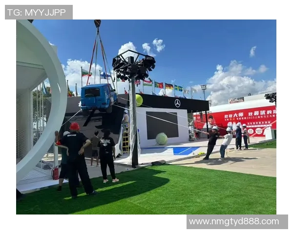 以“福”为引,绘就江南福地奔驰画卷!2025常熟尚湖半程马拉松开幕